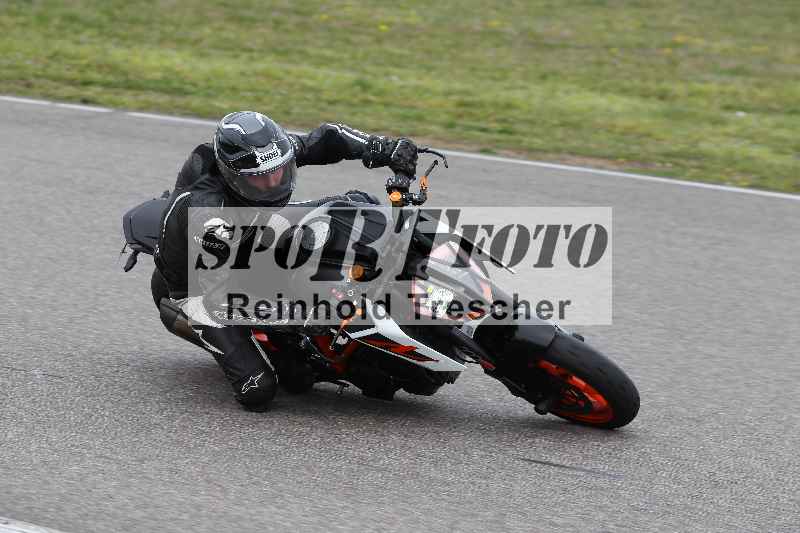 /Archiv-2023/06 10.04.2023 Moto Club Anneau du Rhin/Vert-Medium/sans numéro-àpres midi